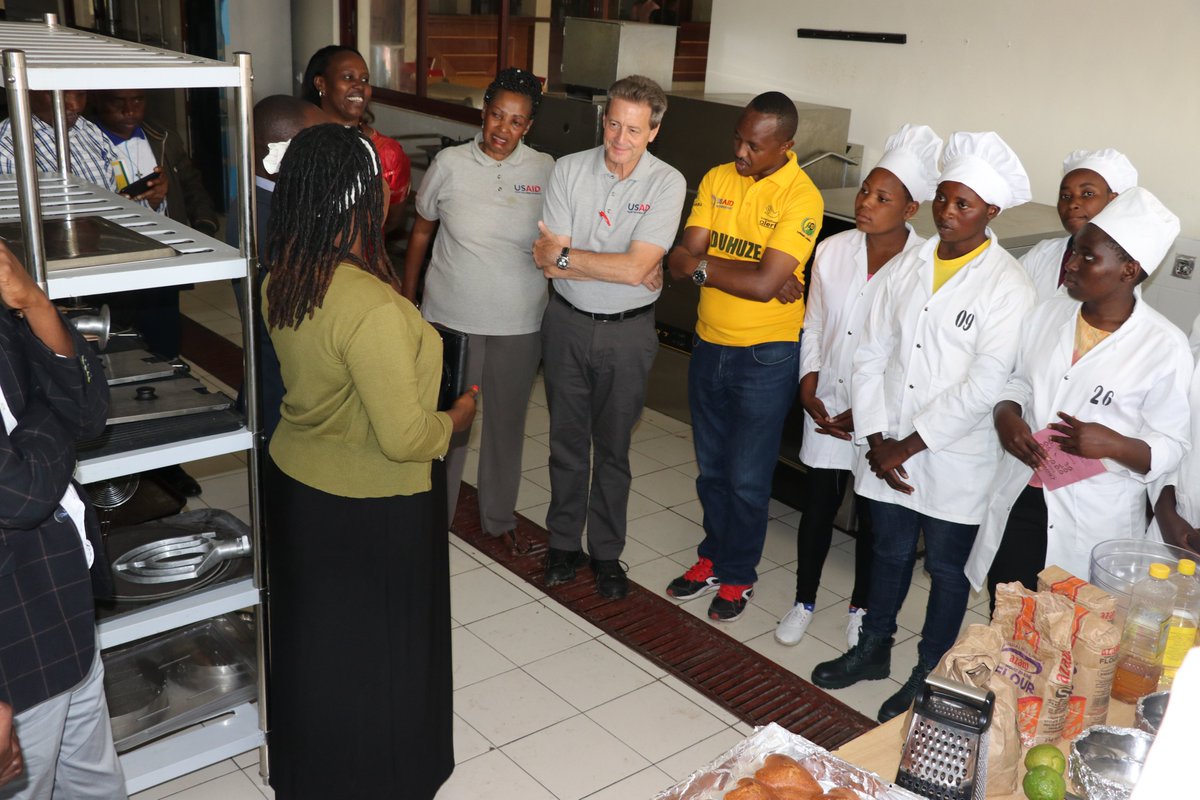 intalert_Rwanda's tweet photo. Funded @USAIDRwanda , #DuhuzeProject is providing psychosocial support to the youth to enhance social cohesion, &amp; group cooperation through on hand practical activities that boost livelihood. Physical, emotional &amp; mental healthy facilitates holistic recovery &amp; reconciliation. https://t.co/U1KUuSsiPW