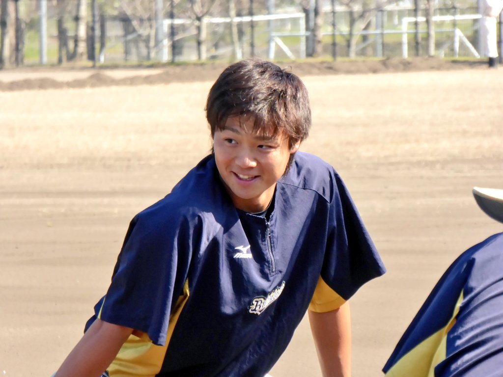 M デジカメ画質なのが残念だけど 福也ファンの子といたから撮ってたみたい 懐かしいけど福也あまり変わってない笑 山崎福也 フェニックスリーグ 15年10月撮影