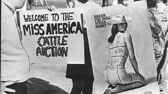 TammiMinoski's tweet photo. #OTD 1968: Approximately 150 feminists joined with #WomensLiberation group New York Radical Women to protest the #MissAmericaPageant in Atlantic City, NJ. https://t.co/KJxsqjK3ir #WomensHistory #1960s https://t.co/BnfYGStcDO