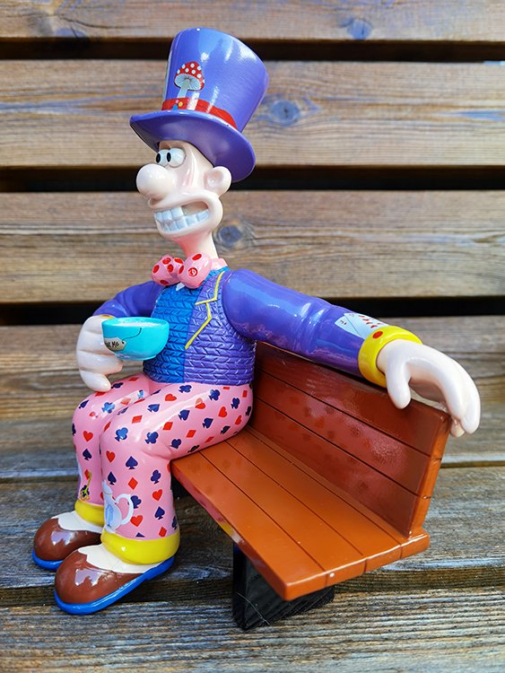 alanbryant123's tweet photo. He's a bit "mad" this one!

The new Wallace in Wonderland figurine is great!. THX GU @GromitUnleashed @thegrandappeal #gromit #gromitunleashed #thegrandappeal #gu2 https://t.co/L90sEDqJjG