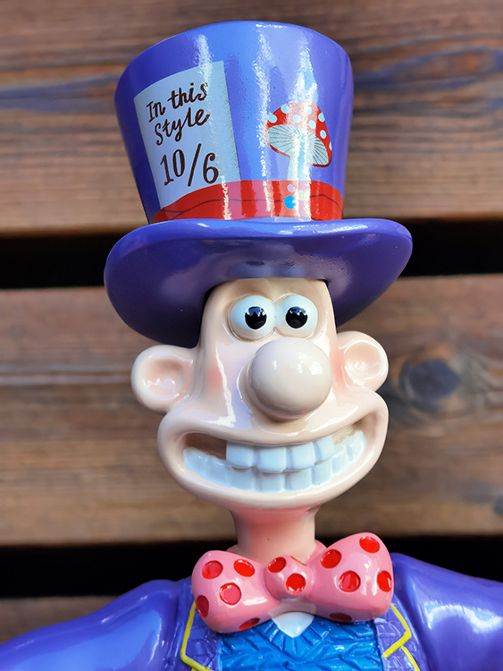 alanbryant123's tweet photo. He's a bit "mad" this one!

The new Wallace in Wonderland figurine is great!. THX GU @GromitUnleashed @thegrandappeal #gromit #gromitunleashed #thegrandappeal #gu2 https://t.co/L90sEDqJjG