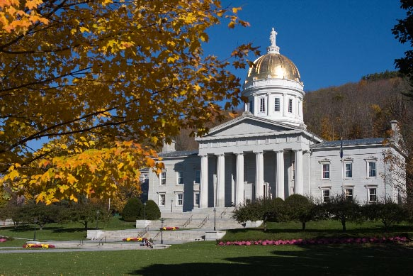 THEMMEXCHANGE's tweet photo. Vermont House and Senate near deal on retail marijuana bill 

https://t.co/wEgj9haSym #MME #marijuana #cannabis #Vermont https://t.co/5XGBhR0PGj