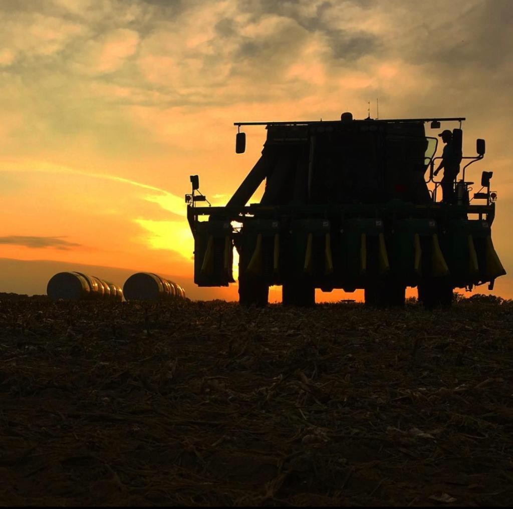 Thanks to all the U.S. cotton farmers who work hard to provide the raw material for essential, everyday items. #LaborDay