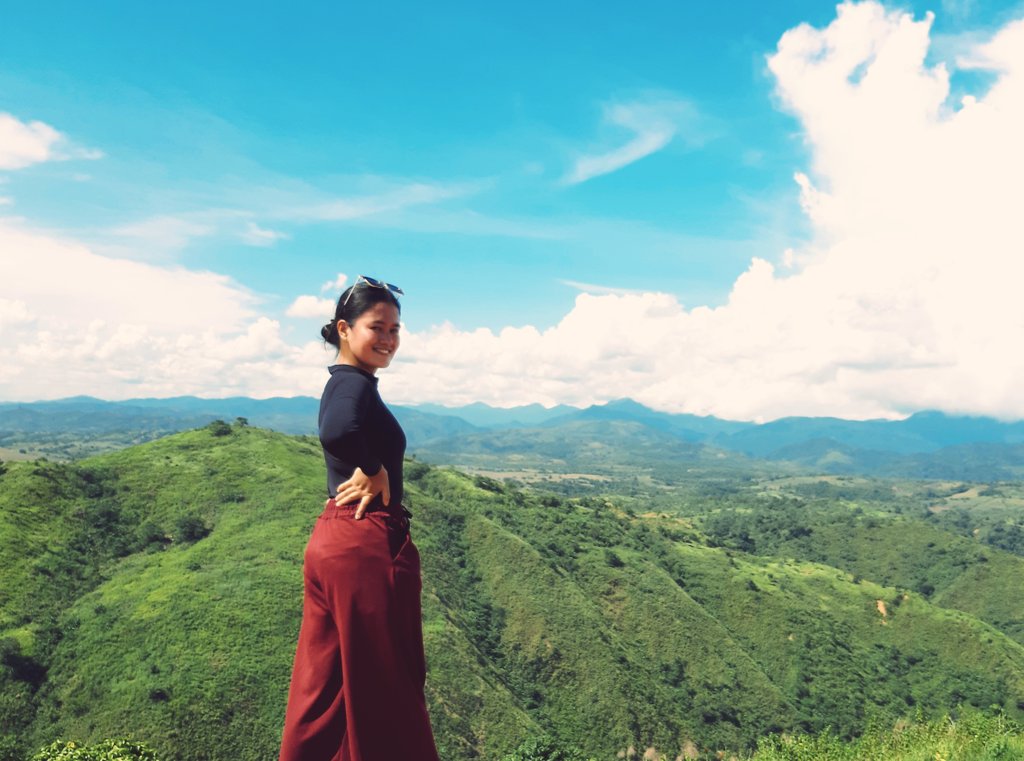 nessjavier's tweet photo. I love VIEW 🥰

#SindonBayabo #ViewDeckNgIlagan https://t.co/a9pBoXYZ6O