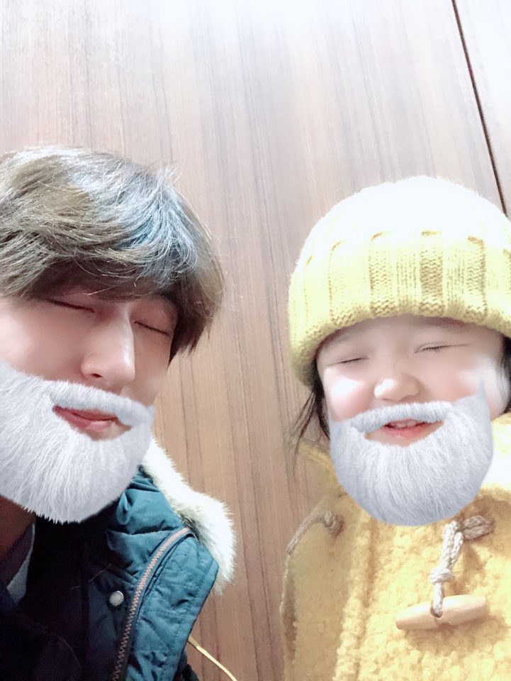 sungyoon and his niece 