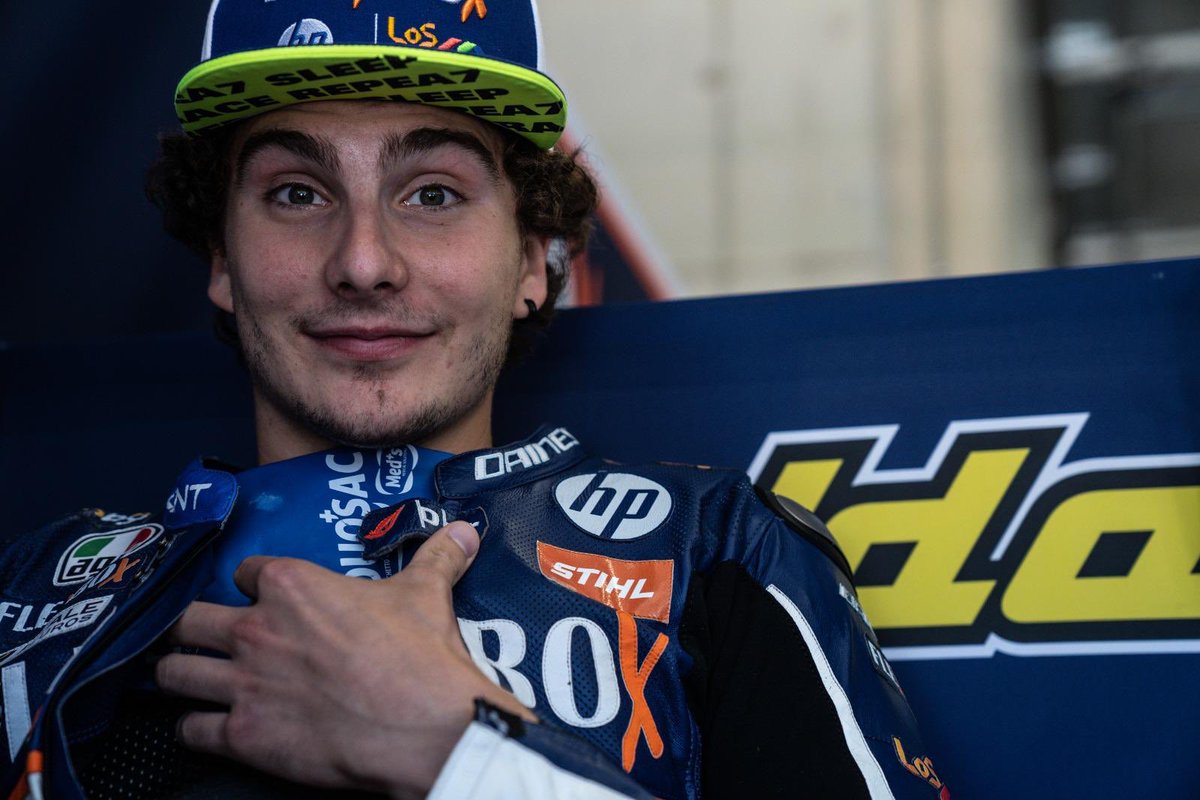 7balda's tweet photo. It’s race week!!! 😃#SanMarinoGP #Misano 🇮🇹
#AGV #Dainese #PonsRacing #Kintel #Moobyemobility #Moma #Hawkers #StihlEspaña #HPEspaña #Los40 #Flexbox #RealeSeguros #Moto2 #vanessapaddock #Kalex
📷 @vaclavduskajr https://t.co/0bWzlBzju4