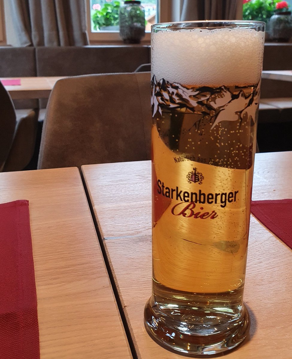 Habe die Ehre! Sie sind verhaftet!