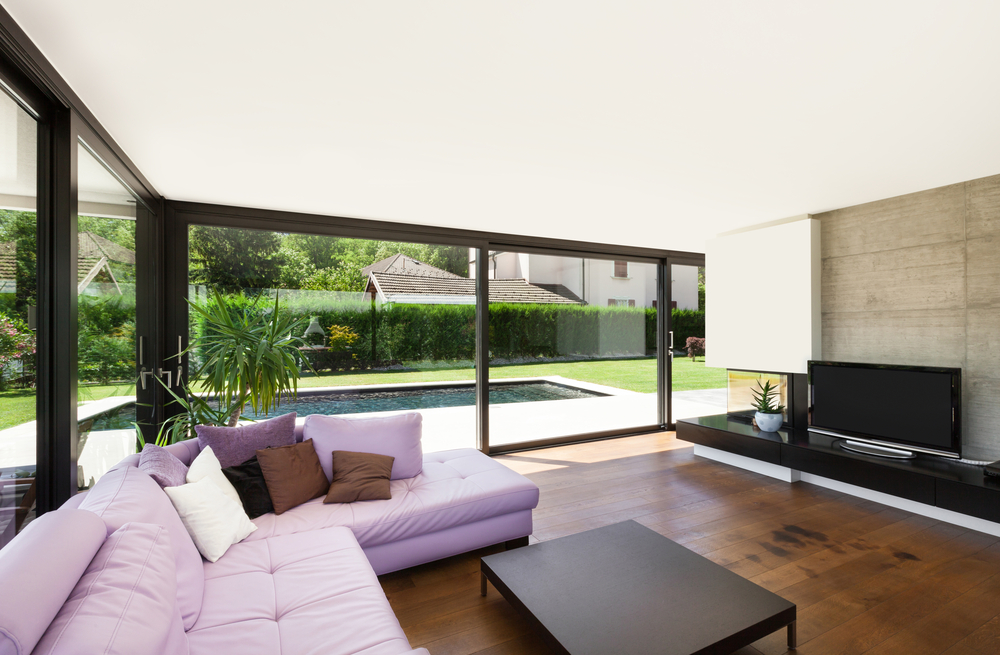 Multi Sliding Doors add value, functionality and an incredible contemporary design to your home. Check out the link for more information
glassdesignandbuild.co.uk/products/door-…

#SlidingDoors #ModernHome #GlassDoors #London