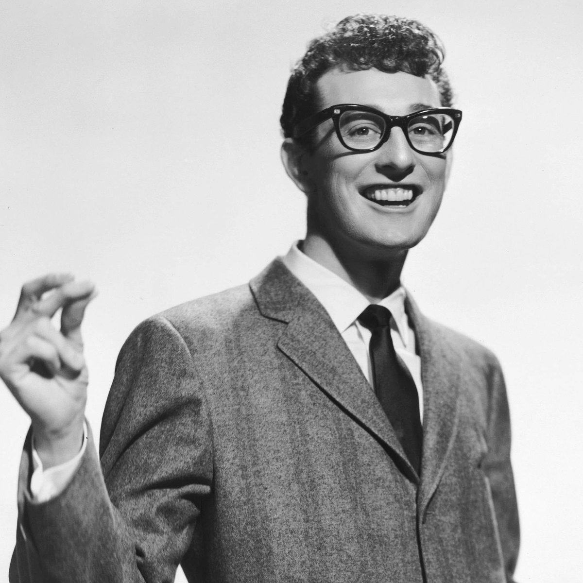 Buddy Holly would have been 84 today 🎂

"Buddy Holly was the first one that we were really aware of in England who could play and sing at the same time - not just strum, but actually play the licks" 🎸