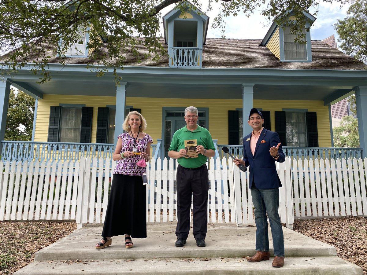 heritagesociety's tweet photo. LEARN about #SpringBranch history by #GeorgeSlaughter THIS Wed, Sept. 9th at 3pm INSIDE the 1868 #SanFelipeCottage with @mistermckinney of @McKinneysHOU 🎤📚🤠 on our LIVE show!! #FacebookLIVE &amp; #InstagramLIVE ➡️ #RT #RETWEET https://t.co/uPxSEieSw1