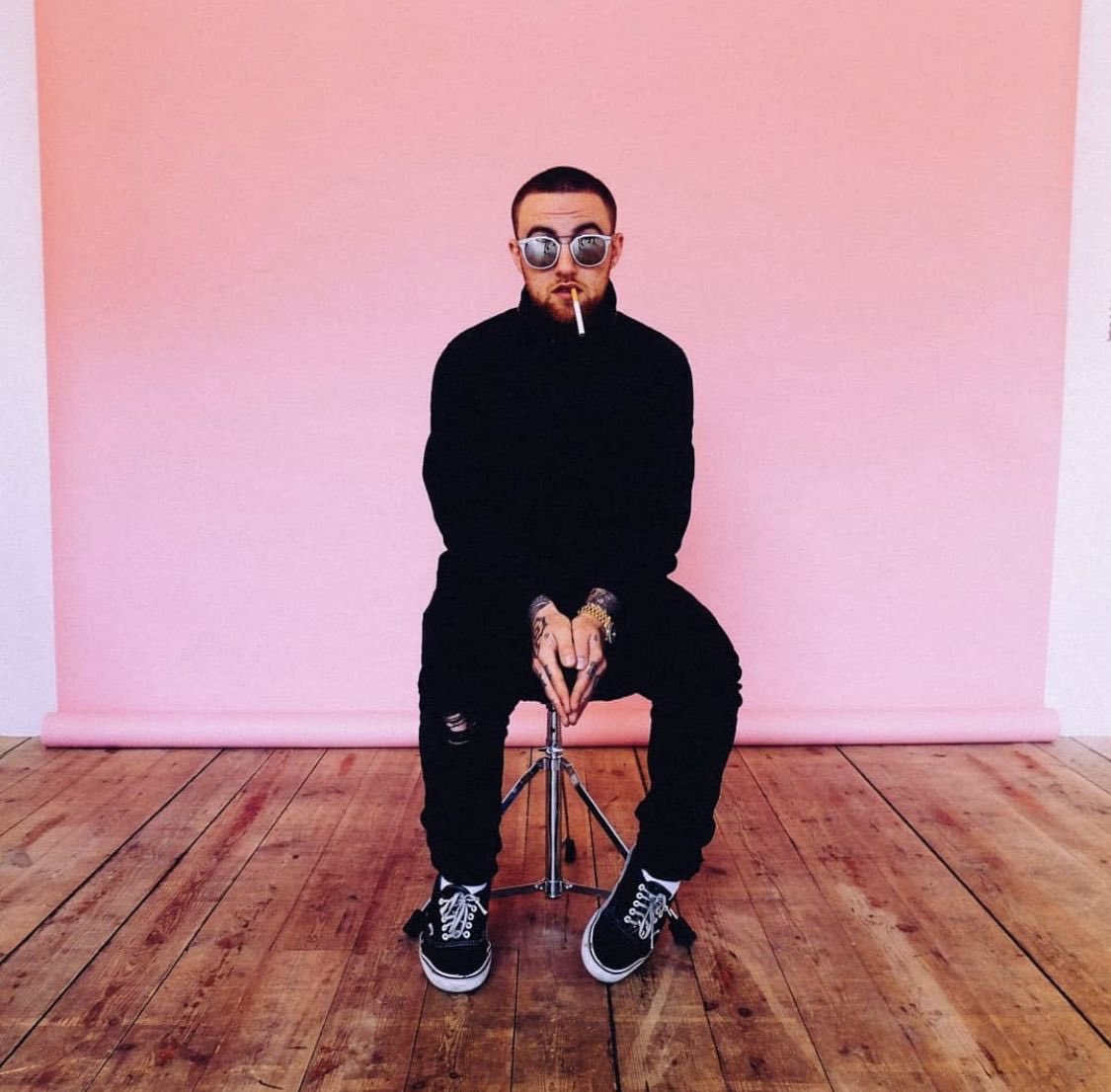 itsmattsmi_th's tweet photo. september 7th we lost a legend that will never die.. heavy heart today #macmillerforever https://t.co/c9gTHS0ncl