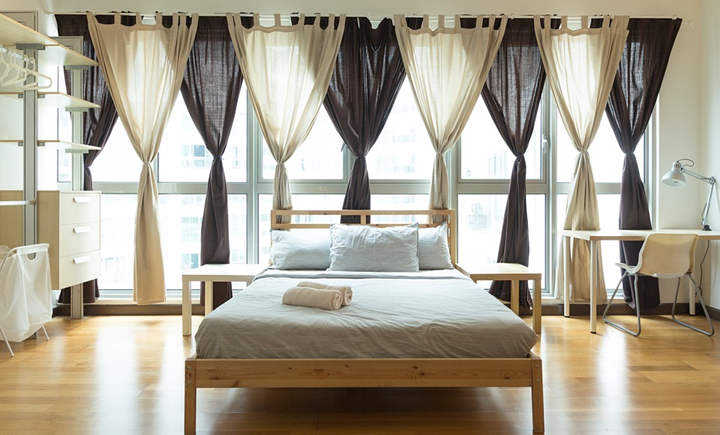 fenestawindows's tweet photo. Interior Décor Tip: Achieve the benefit of privacy and natural illumination by dressing up your windows with translucent curtains.

#DecorTip #HomeDecor #InteriorDesign #WindowsDecor #CurtainIdeas https://t.co/qyePJ4dHQ3