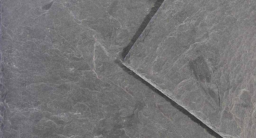 SIGAslate's tweet photo. Our affordable natural roofing slates of good overall quality make the SIGA Classic range ideal for budget conscious projects.
Look at our range of classic tiles here; https://t.co/4oIkM2xnXK
#SIGA #NaturalSlate #ClassicRange #Roofing #Roofers https://t.co/kf9I0dGd7X