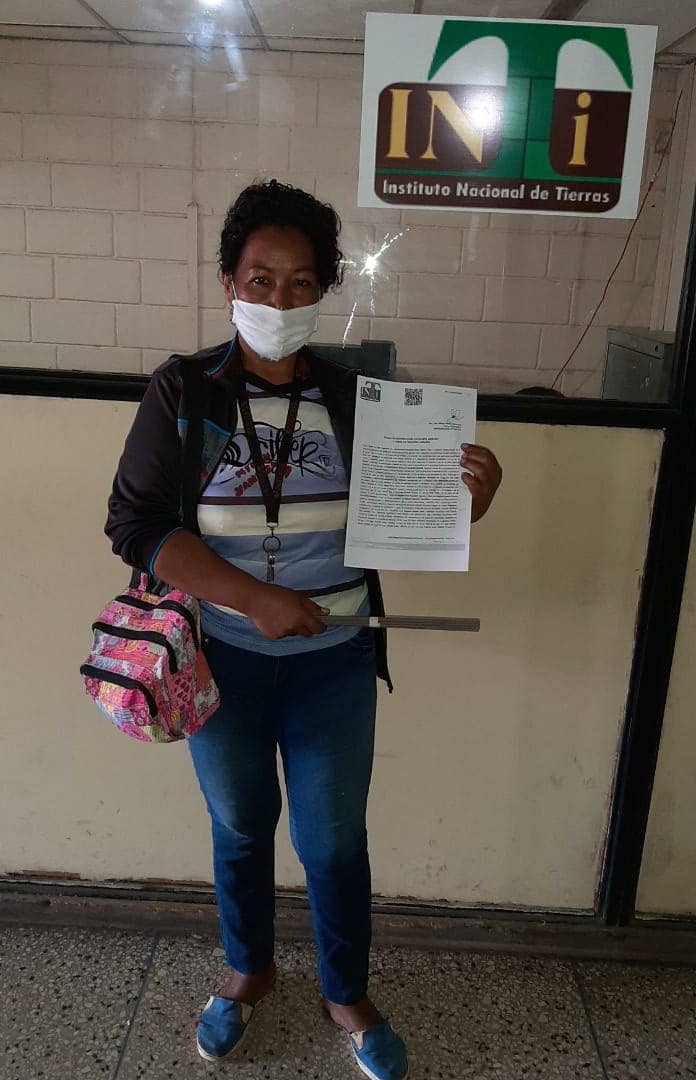 inti_ve's tweet photo. #7Sep | Con miras a continuar impulsando el trabajo productivo en el estado Anzoátegui, la Jefatura Territorial (JT) El Tigre, suma tres nuevas adjudicaciones de títulos que abarcan una superficie regularizada de 53 Ha.
@NicolasMaduro @wcastroPSUV
#FlexibilizaciónAmpliaYGeneral https://t.co/32pVWw98HS