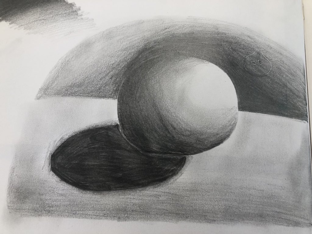 HMPalmerx's tweet photo. Recalling tonal techniques with GCSE Art students today after not seeing them for 6 months before going onto an observational drawing. Excellent work👍🏻 #curriculum #art #artgcse #recallknowledge #BackToSchool https://t.co/piSKmSaGun