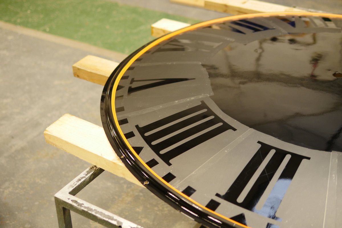 SmithofDerby's tweet photo. In January, the team was restoring copper convex dials, which were painted black and gold gilded. This process was achieved by using a vinyl template with size applied to the surface. The Size allows the gold leaf to adhere to the dial creating a high-quality finish
#Restoration https://t.co/MFPBWAoRqw