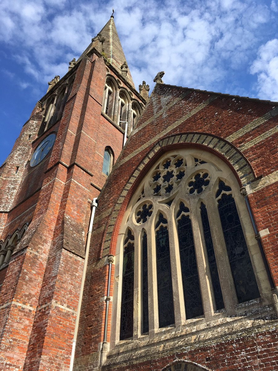 NFHeritage's tweet photo. Beautiful church at #Lyndhurst. You can find out all sorts of information about this church and many more in the #newforest on the digital archive #newforestknowledge. Your gateway to information.
https://t.co/QEvbUwMSxT https://t.co/8RbAkbHllm