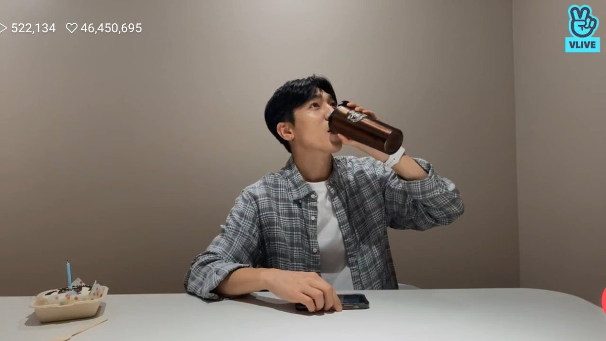 Park Sungjin remind us to drink regularly. End of thread.