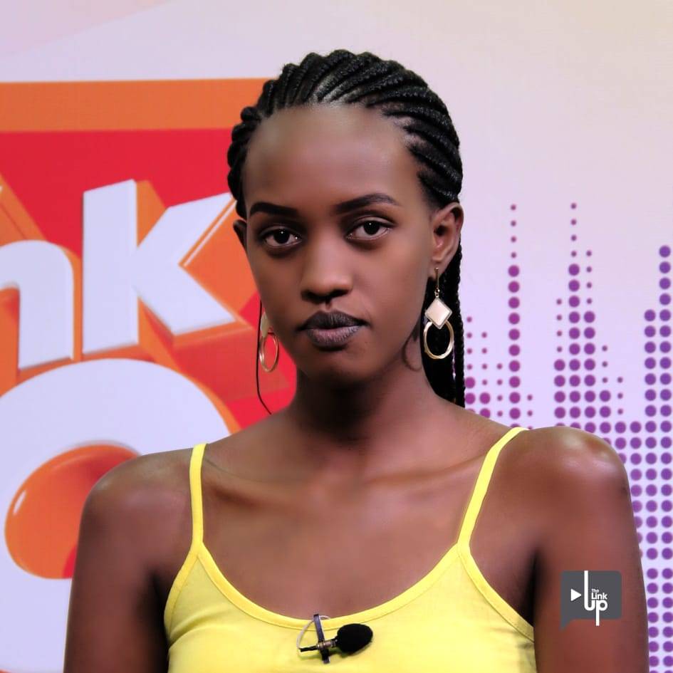 Radiotv10rwanda's tweet photo. Your entertainer Josiane Umutoni at #TheLinkUpShow at #TV10 https://t.co/lgyok5QnKL