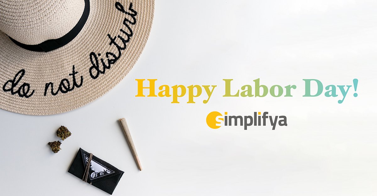 Simplifya's tweet photo. Happy #LaborDay from #Simplifya! Tell us how you're relaxing today by commenting your favorite #cannabis product! 👇 https://t.co/lG3jkY2qSl