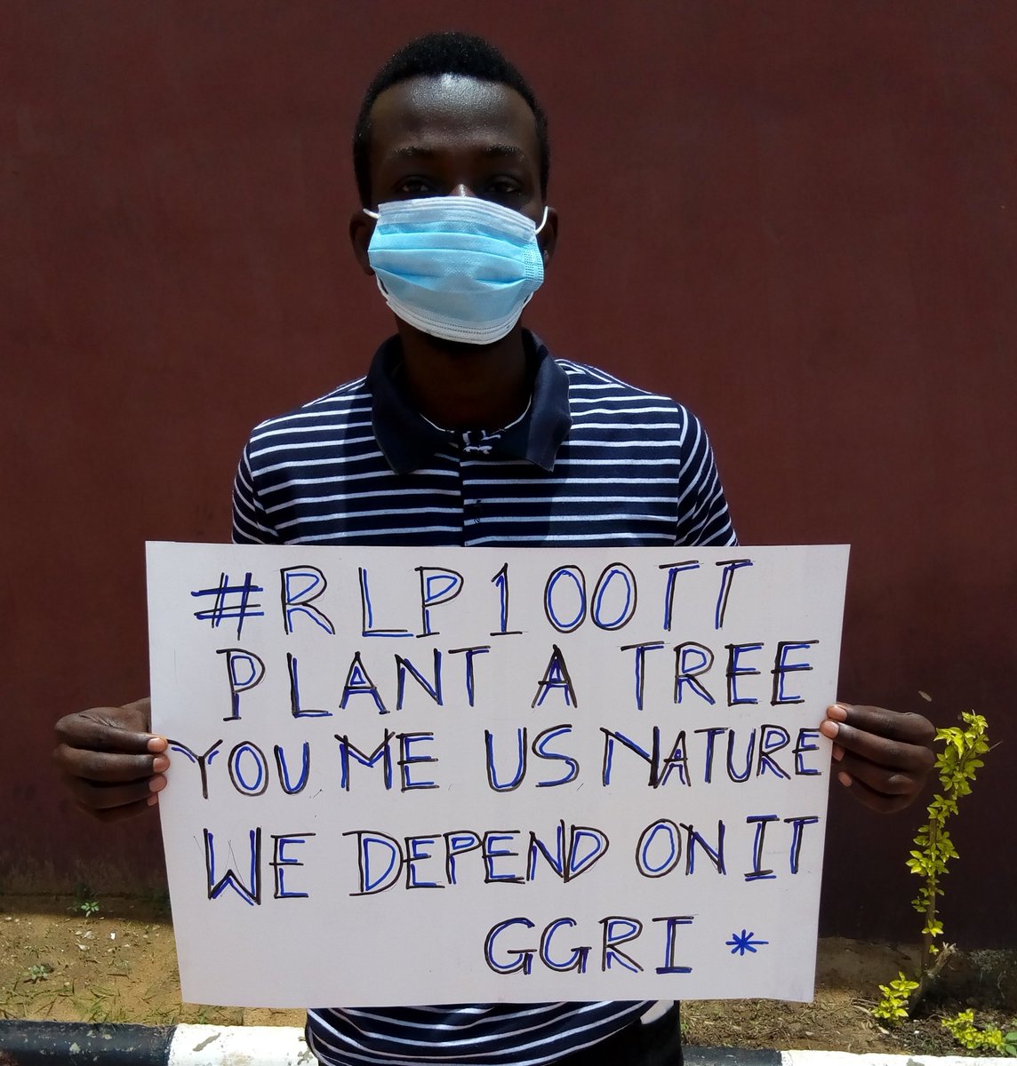 gliforumng's tweet photo. The Reclaiming Landscape Program #RLP100TT is still ongoing. You can help achieve our 100,000 tree target, just #PlantATree where you are, take a picture of the Tree and You, post it and tag us. #GOINGGREEN #Restoration #GoodHealth #SustainableDevelopment #Progressiveliving https://t.co/Wf2YeCSeDv