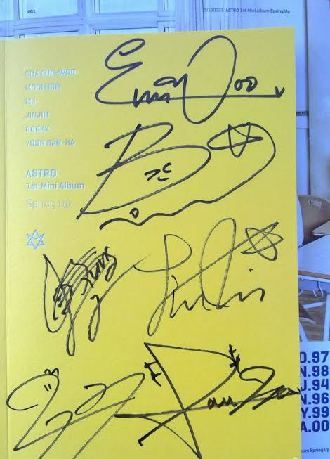 From this signature to that signature 😂 I want to buy an old