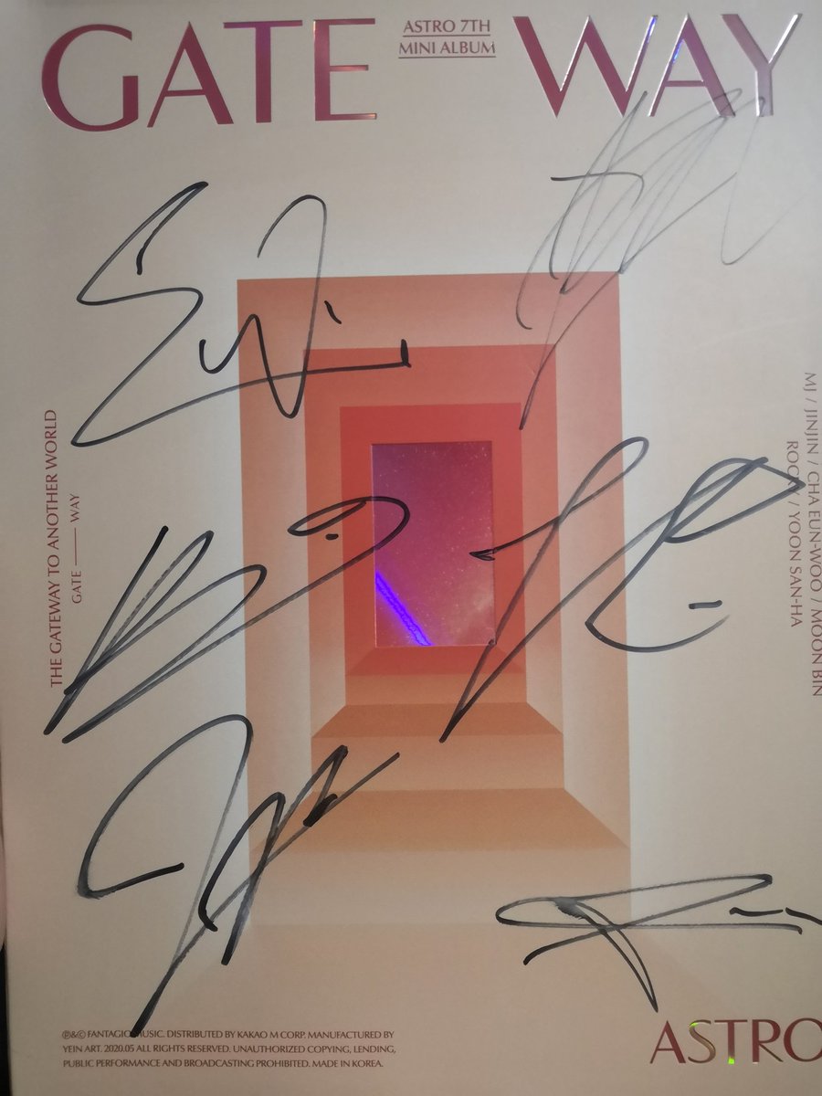 From this signature to that signature 😂 I want to buy an old