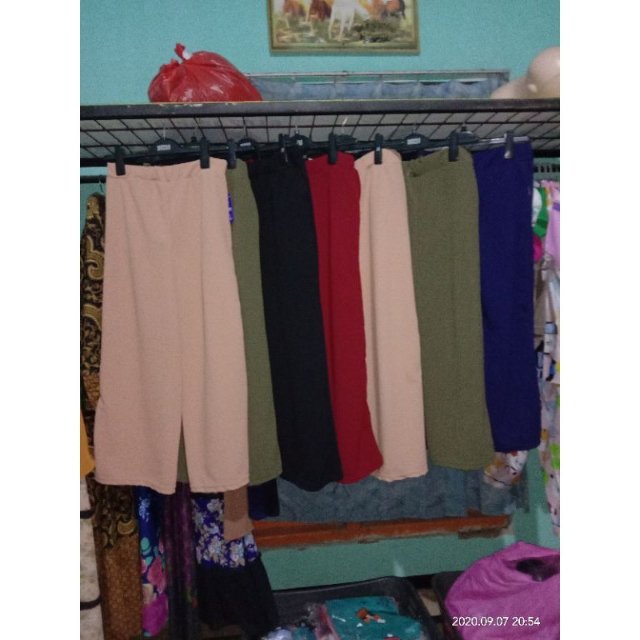 Saya menjual kulot polos seharga Rp26.000. Dapatkan produk ini hanya di Shopee! shopee.co.id/kahyuni/525135… #ShopeeID