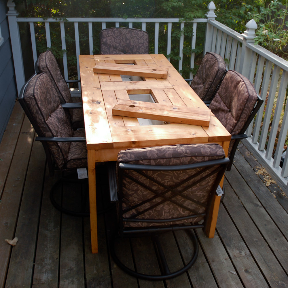 jonescoinc's tweet photo. Picnic and patio tables with drink coolers? What kind of sorcery is this and where do I pick mine up?! #cooldrinks #tablefun #jonesco https://t.co/L9Xi3o5Lqj