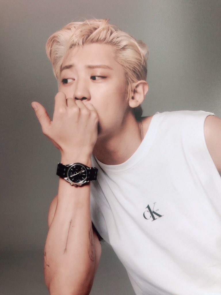 chanyeol pics tweet media