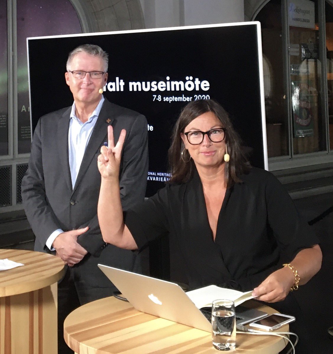 MariaJansen's tweet photo. Bra start för @Sverigesmuseer Digitalt #museimöte på @nordiskamuseet Tack Lars Amreus @Riksantikvarie och Susanne Thedéen  @gotlandsmuseum för bra samtal! Imorgon fortsätter vi! https://t.co/OuzzkqO9eM