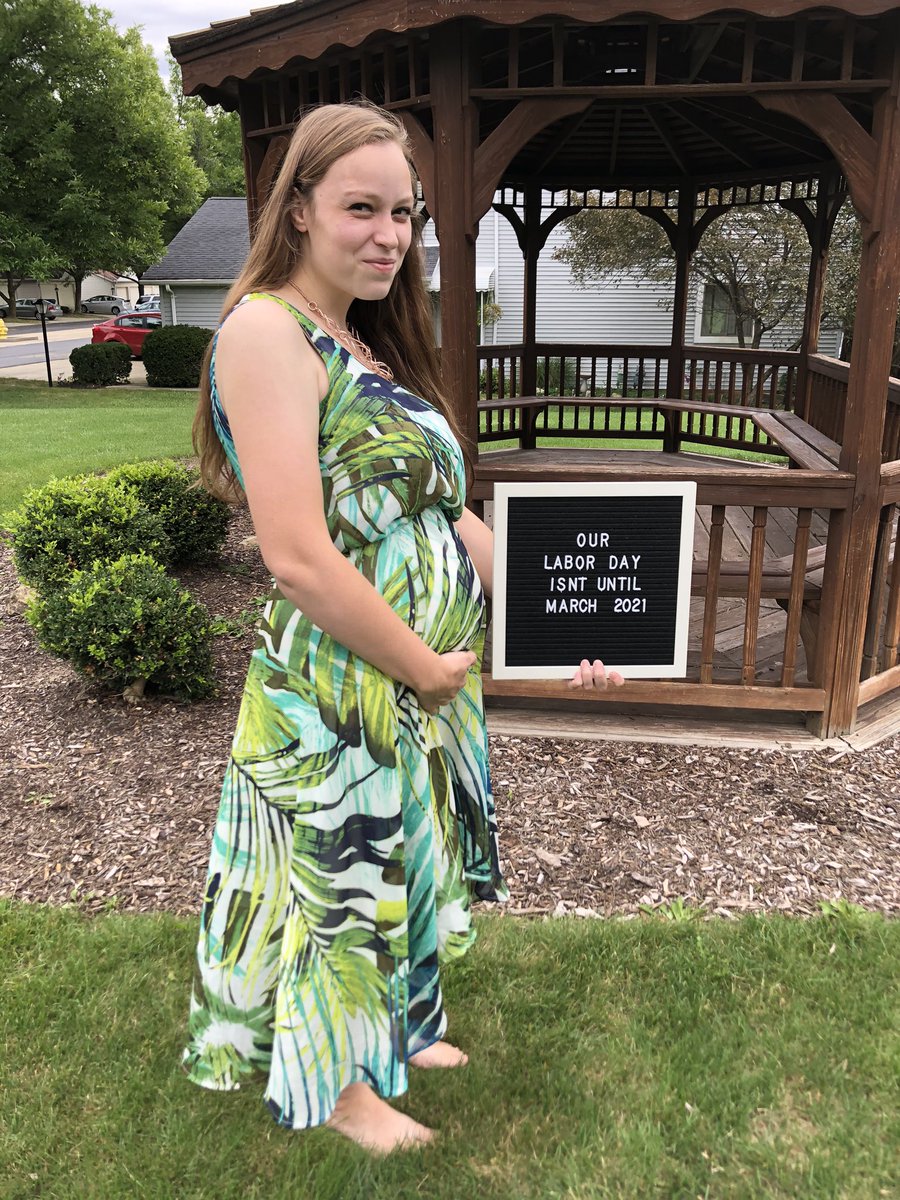 SaraConner24's tweet photo. March can’t come fast enough 🤰🏼❤️ #BabyNumberThree #Family https://t.co/cD2sAQ6YeO