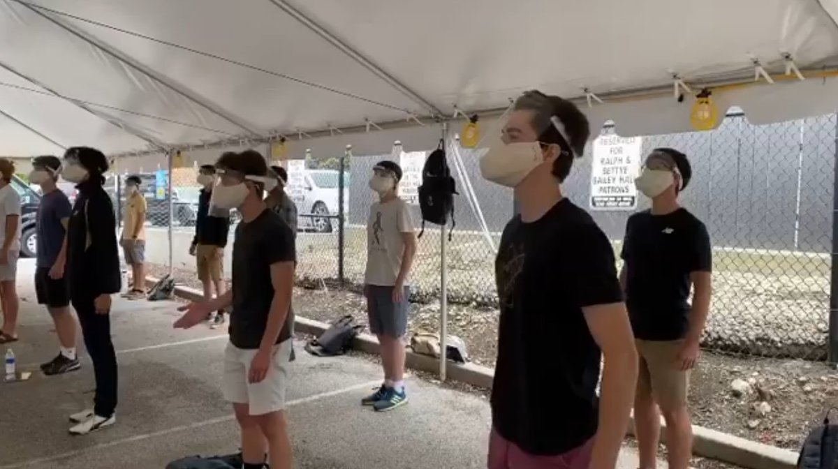 PurdueforLife's tweet photo. Another $500 in #PurdueDayofGiving bonus money is being awarded right now!

Congrats to @PurduePMO for winning our third of five user-generated content challenges. To watch the winning video, which features the Varsity Glee Club singing #HailPurdue, visit https://t.co/FsxcfHJgwj. https://t.co/6bmbW6WUaV