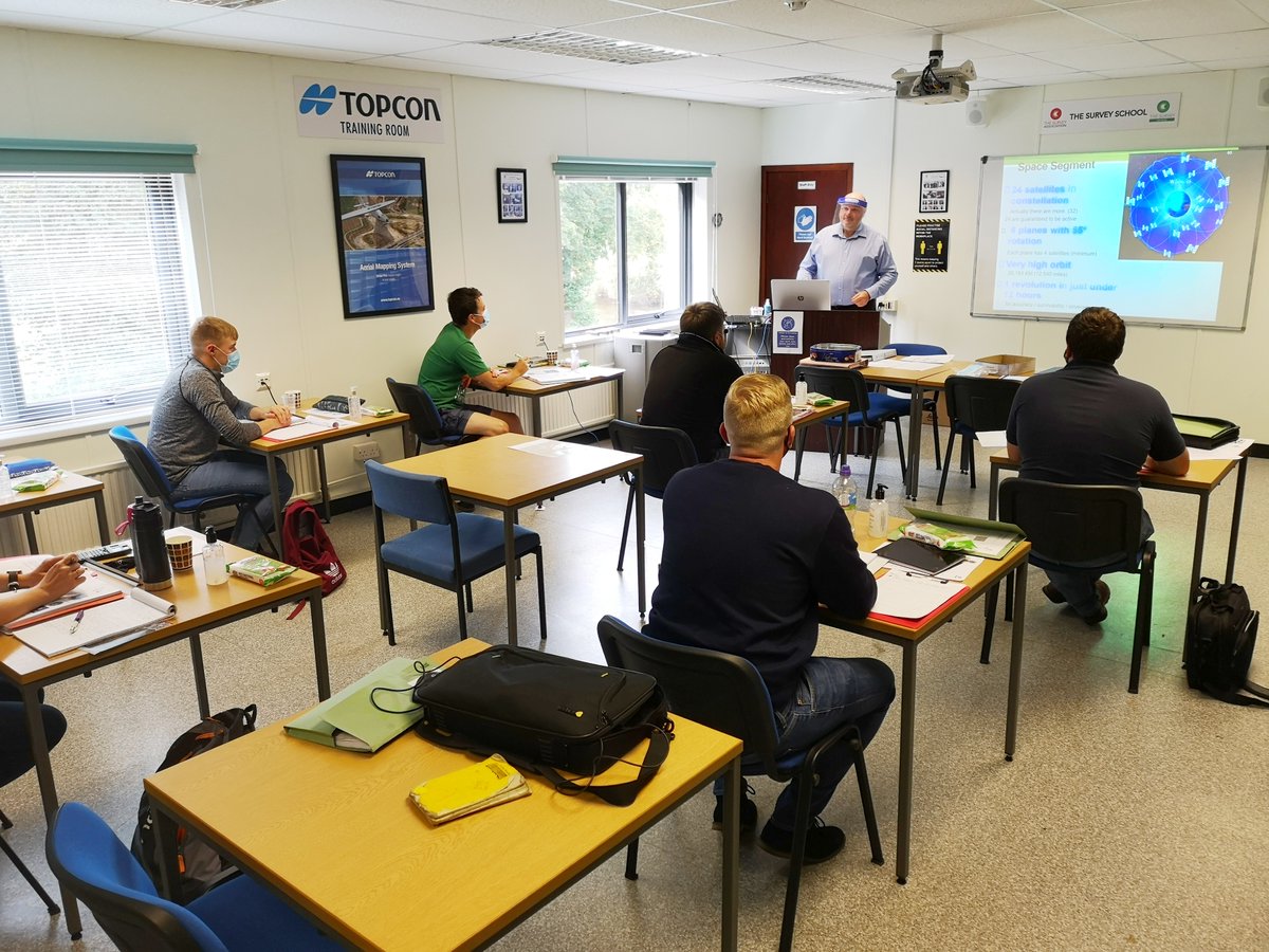 TheSurveySchool's tweet photo. 2 Courses running this week @TheSurveySchool A #TSASurveyingCourse &amp; our popular #5DaySurveyingCourse. Thanks to @Survey_Solution for  sending 7 Staff on the 5Day Course. Having always supported us they know the importance &amp; value of investing in quality training for their staff https://t.co/tKLHIimXLf