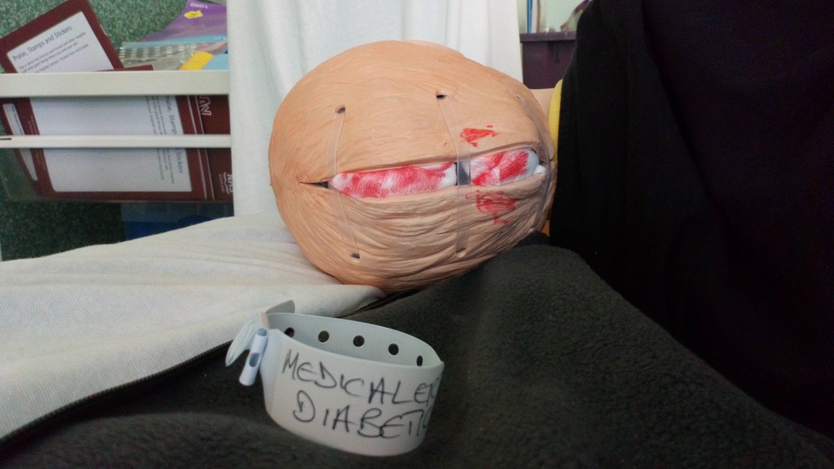 PaedMedEd's tweet photo. Full marks to Edinburgh Med Students in Simulation today on unconscious child in @NHSBorders Didn't fall for the distracting head injury &amp; didn't forget the glucose #defg Didnt even need the extra clue! @EdinUniMedicine @mededborders https://t.co/zPIRzOL1h2