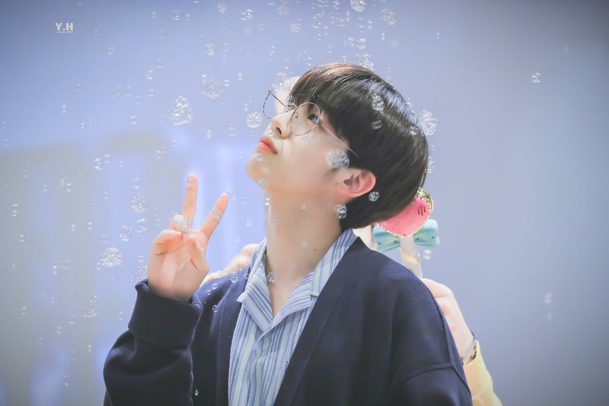 timetokyh's tweet photo. 190908  KBS 미디어센터 팬싸 

#김요한 #KIMYOHAN #WEi @WEi__Official https://t.co/uUmLf50mfP