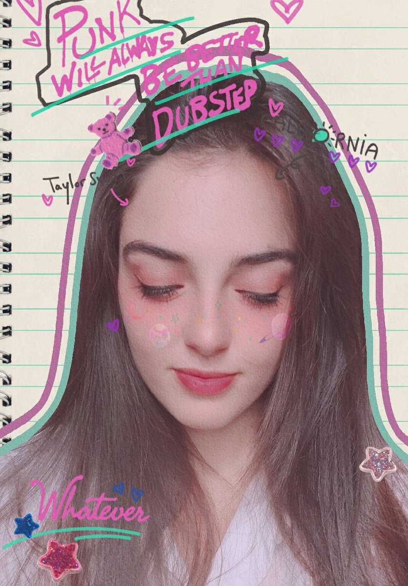 jinstickers's tweet photo. Raga non c'avevo voglia quindi ecco il mio selca last minute con il mio Seokjinnie 💜💜

#ARMYSelcaDay #ARSD #ARSDSelcaDay
#ARMY https://t.co/i91Aj6bET0