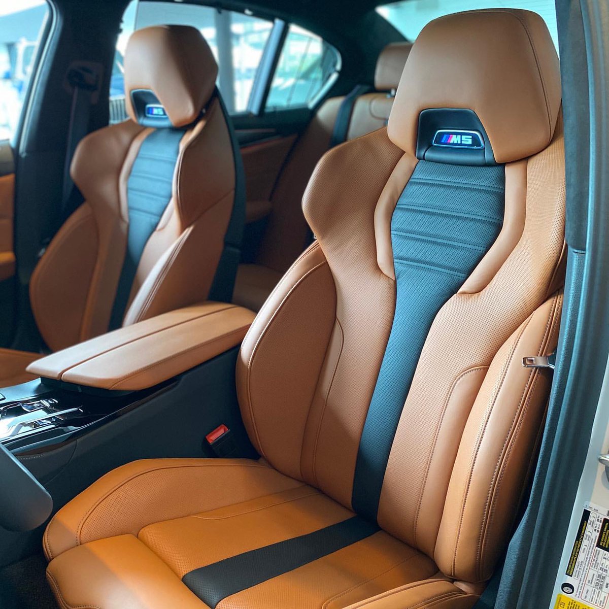 carpxrnpicx's tweet photo. M5 Competition https://t.co/1kTxDcBRfm