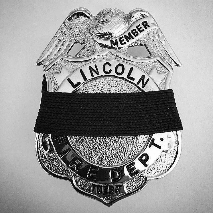 LNKFireRescue's tweet photo. Our hearts are heavy today with the news of our fellow brother’s passing. Our sincerest thoughts and prayers go out to our #LPD family and Officer Herrera’s family. Rest In Peace brother Mario. Thank you for your service. #LFRlovesLPD @CityOfLincoln @Lincoln_Police https://t.co/AJV7mYBWpI