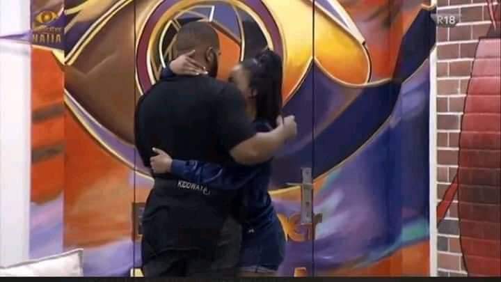 EminiSirboby's tweet photo. You called her A hoe.. we accepted
Said Kidd is a fuckboy, we accepted
Said she is a gold digger, we accepted 
They got strikes, we accepted
She got Dq, we accepted.
You are wailing for the GofundMe still?
What else do u want??
#BigBrotherNaijaLockdown #Kiddrica #Elites #Wayas https://t.co/jDUD5k0AoP