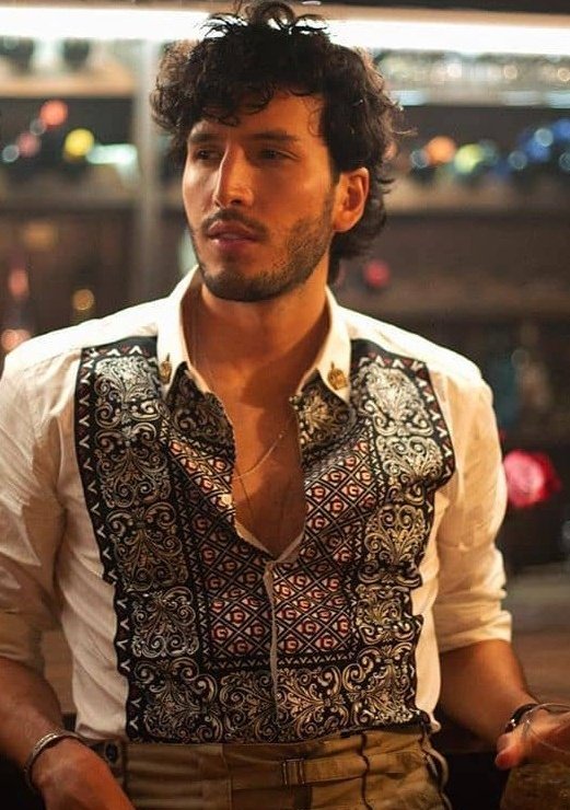 SYatraNews's tweet photo. 👉Aquí te va una canción para ti… A Dónde Van de @SebastianYatra ft. @yoAlvaroDiaz vía @Spotify

📍https://t.co/NYOJHnjRis https://t.co/22b4uNo1nK
