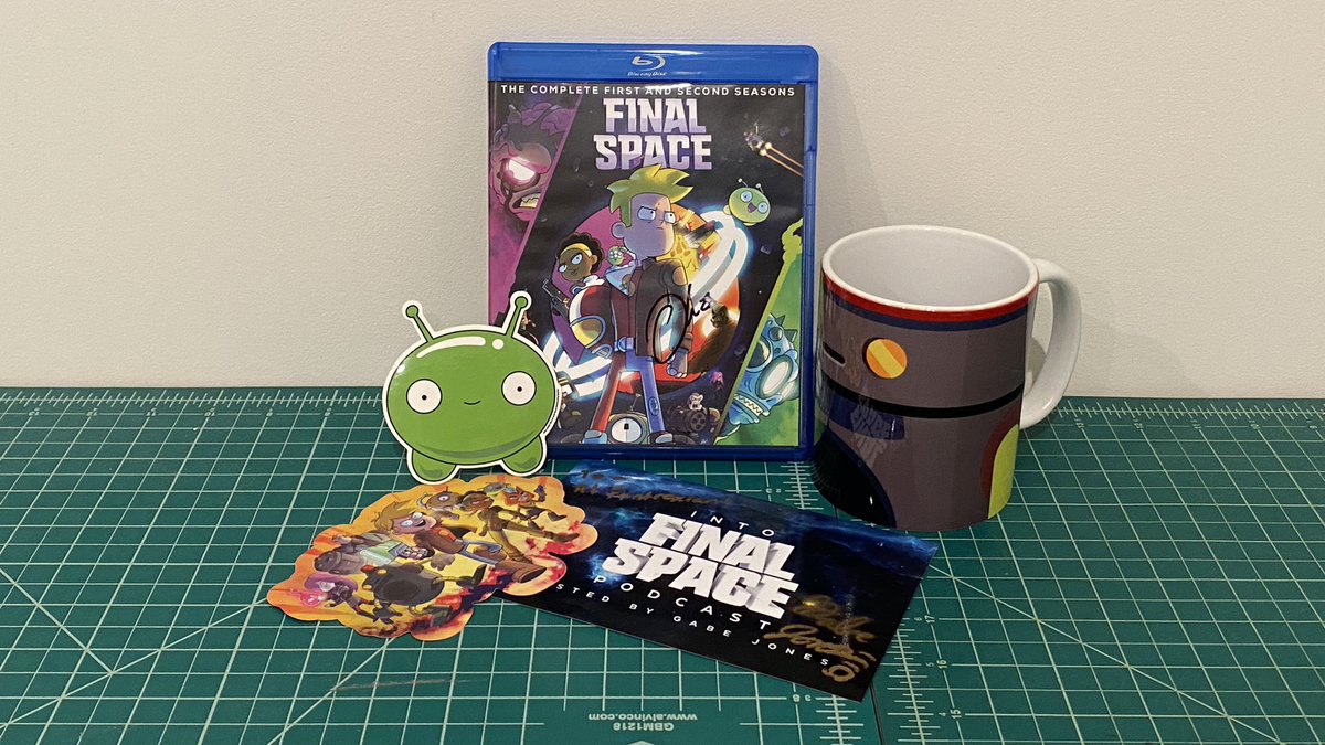 TaterBits's tweet photo. I got my signed #FinalSpaceBluRay. Once again, thank you so much @OlanRogers! Even smeared, Il make sure to keep this safe in my #FinalSpace collection. https://t.co/CZzORxSAIH