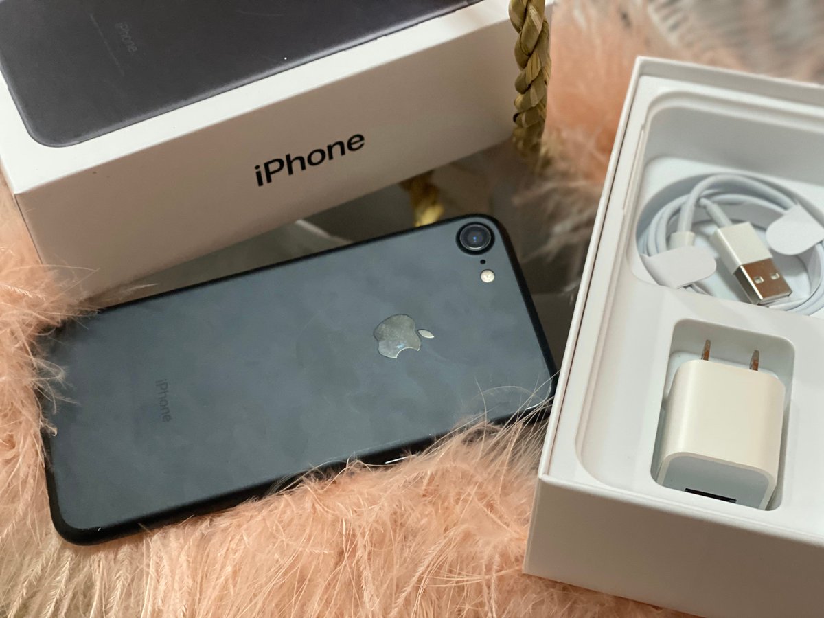 vana_2302's tweet photo. Iphone 7 32gb สีดำด้าน โมเดลTh 
ครบกล่องรา���า5800
💢เครื่องแท้💯💯
💢ไม่ติดicloud
💢ทัชลื่นๆ
💢ไม่มีตำหนิ
💢อุปกรณ์ มีสายชาร์จ  หัวชาร์จ
💢รีเซ็ตได้
💢สแกนนิ้วมือได้
💢เบต้าแบต80%อัพ
#ไอโฟนมือสอง #ไอโฟนหลุดจํานํา #ไอโฟนราคาถูก #โทรศัพท์มือสอง https://t.co/EPW4aE5vbh