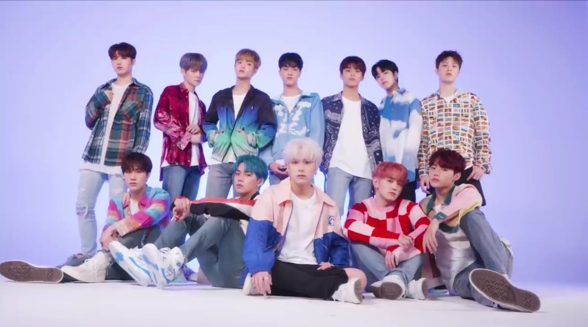 dreamyfluffy's tweet photo. Q: who's your fav?
Me: the one looking at the screen🙃
🤫💎 #TREASURE #HYUNSUK #JIHOON #YOSHI #JUNKYU #MASHIHO #JAEHYUK #ASAHI #YEDAM #DOYOUNG #HARUTO #JEONGWOO #JUNGHWAN #CHAPTER_TWO @treasuremembers https://t.co/UomN3vT4kM
