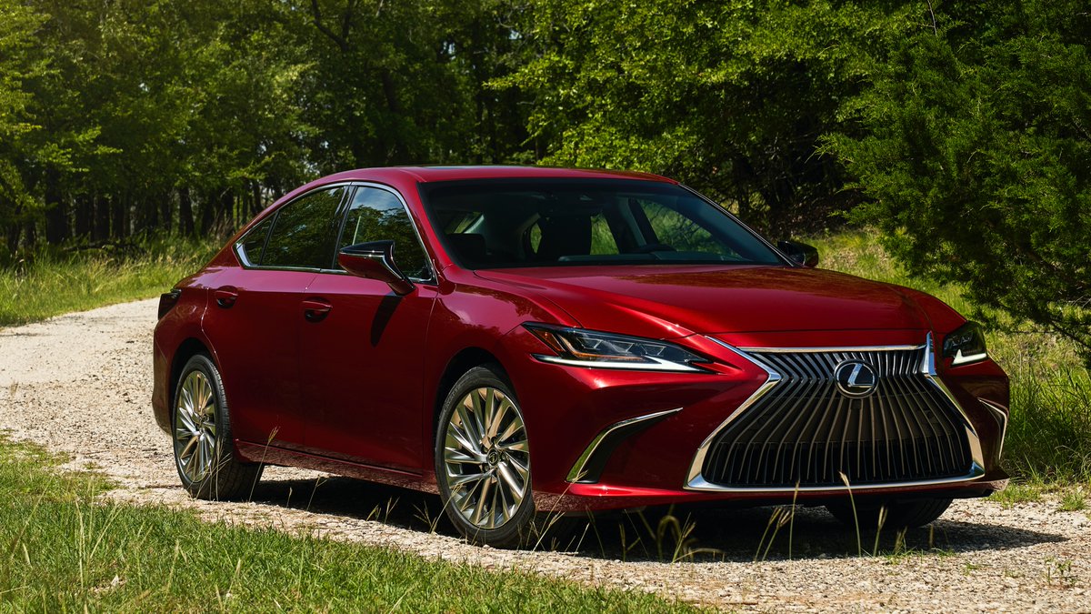 Lexus's tweet photo. With or without pavement,  the perfect escape can always use the all-wheel drive capability of the 2021 #LexusES AWD. Learn more about the newest ES: https://t.co/JWPitUyVDe https://t.co/9iZ7ro8G4h