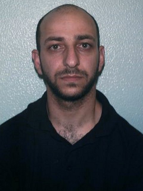 Kent_999s's tweet photo. BECKENHAM: 47-year-old Aydimire Tahir is wanted for failing to appear in court in connection with an allegation of rape. He is also known to use the name “Ayken”. Police say he has links to Beckenham and Croydon and ask people to
call 999 if he is seen, and not to approach him. https://t.co/KndnzA8BkE