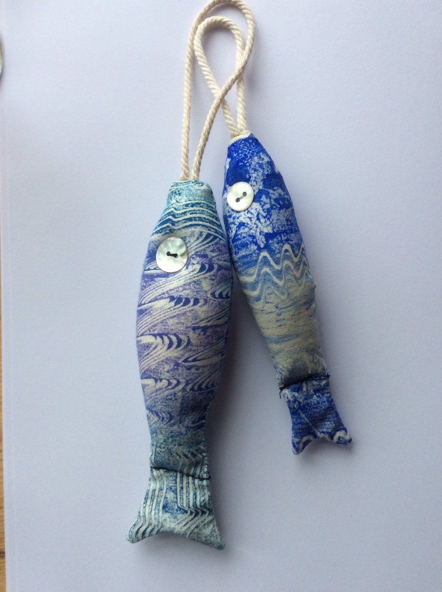 BeerLynda's tweet photo. If you are in the Dunoon area on 18th September look out for#Cowalopenstudios 2020 Free Art Friday. Local artists will be leaving samples of their work for the public to find. See Cowal Open Studios on Facebook for clues. Here’s my contribution.”Catch of the Day” https://t.co/myS11h6meZ