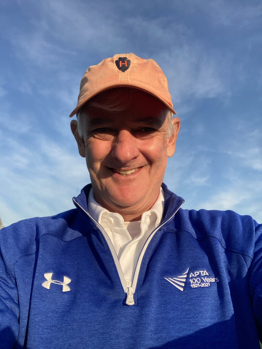 VP_Hyland's tweet photo. Wonderful way to spend a Labor Day, sporting my new @APTAtweets gear, golfing in an apple orchard, perfect weather and broke 80 for the first time in 15 years- 41/38 - and my favorite hat from the 2016 #ShellHoustonOpen with our friends @Caroloddo @KimboBroderick #Selfiegonerowe https://t.co/zQSH3eX9On