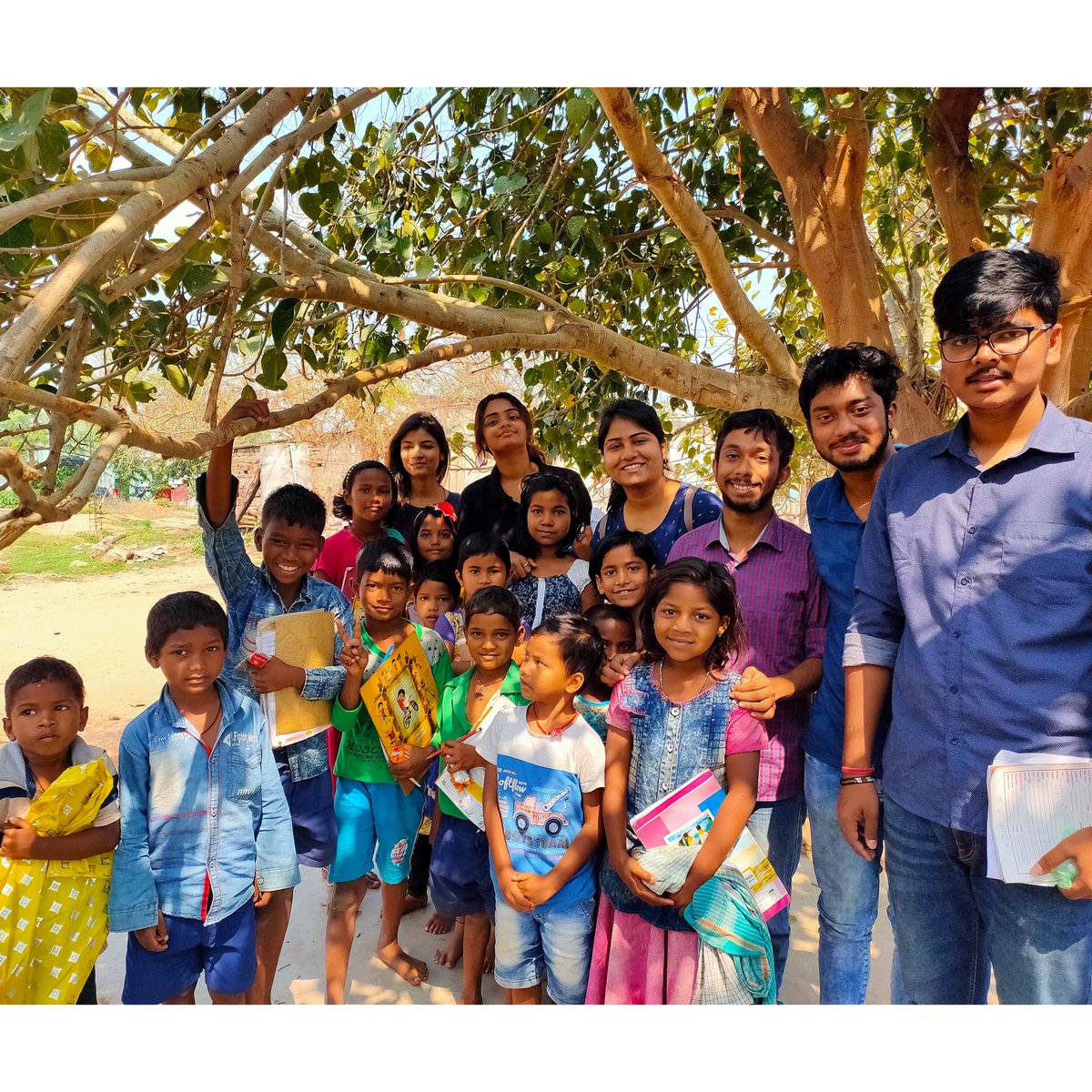 WeAreShubh's tweet photo. Education for all.
#Uniteforchange #shubhfoundation #letstalkletsshareletshelp #childeducation #slumchildren #slumchildreneducation #gotoschool #gotoschoolkids #edu
#EducationForAll #edutwitter #EducationNeverDies  #righttoeducation
@SonuSood https://t.co/oZvaUXUemo