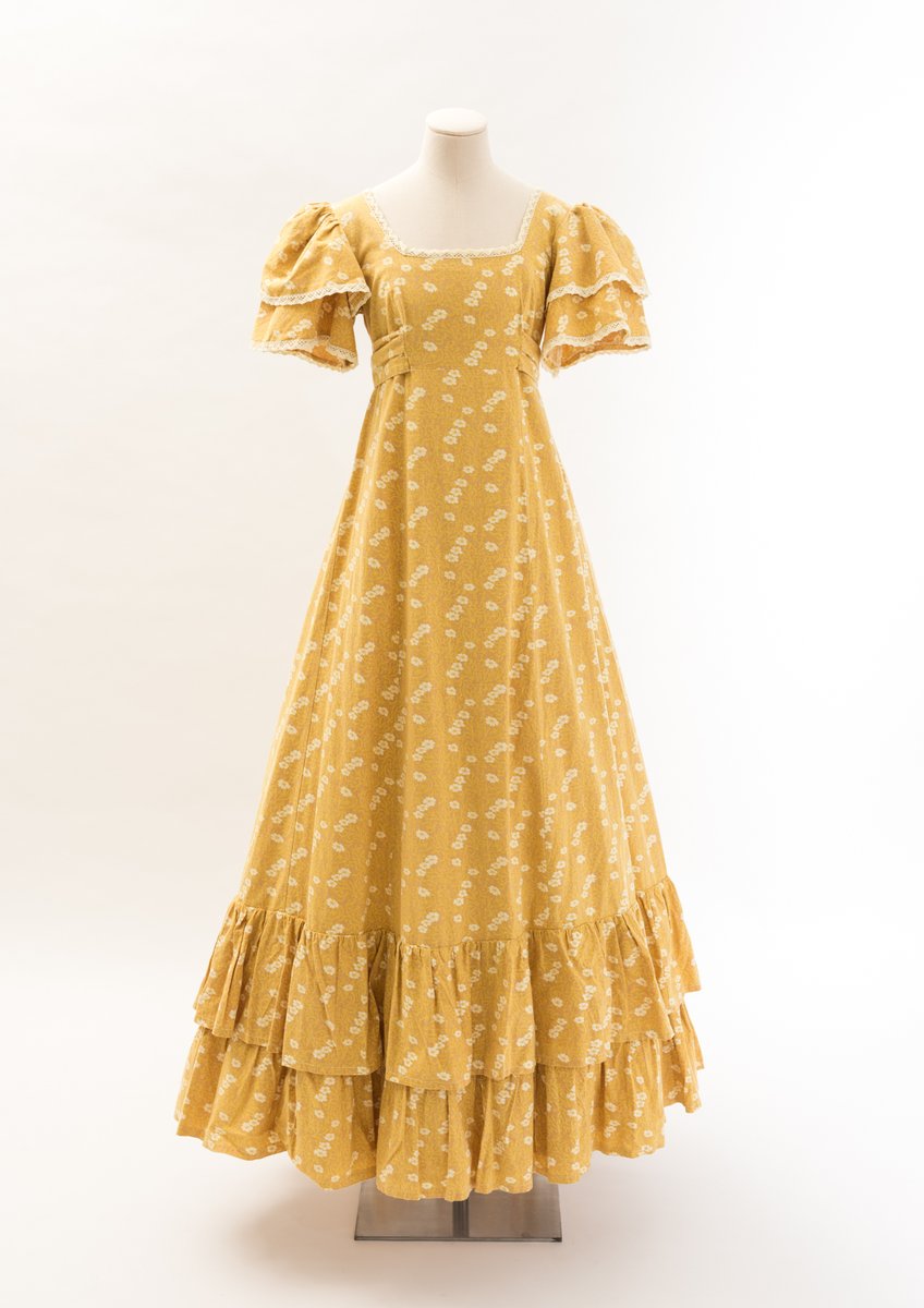 Fashion_Museum's tweet photo. In celebration of #LauraAshley who was born #OnThisDay in 1925, we're sharing a selection of pieces of British fashion from the 1970s and 1980s in our brand new image gallery! 🎉 Let us know your favourites in the comments 💖 https://t.co/S3Rp0QaGfk https://t.co/SFw56v3rxT